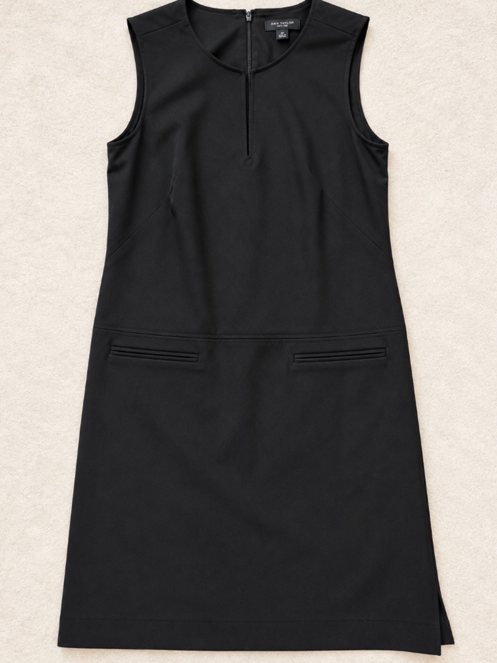 Ann Taylor Petites Black Sleeveless Shift Dress 10P NWT